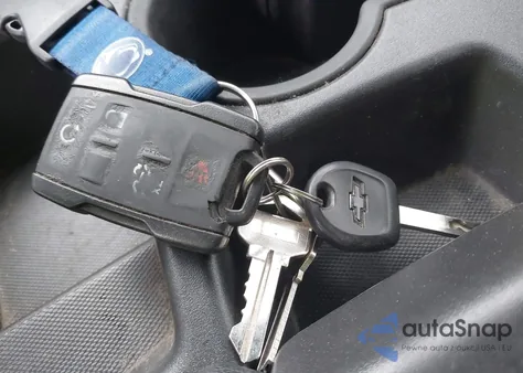 2021 Chevrolet Silverado 1500 4Wd Short Bed Custom z USA, uszkodzony, nr VIN 1GCPYBEK8MZ253551